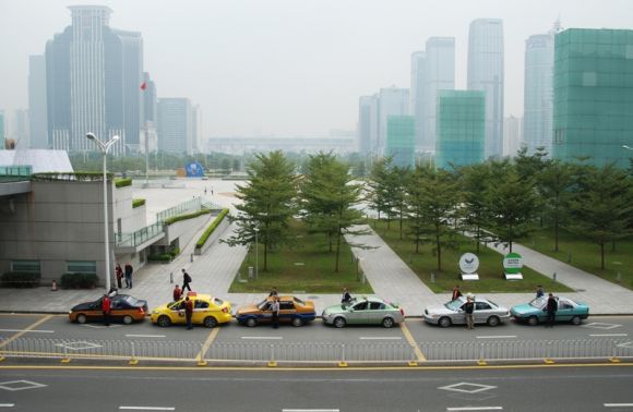 3_3.gwp-taxis-civic-square-shenzhen_lowres
